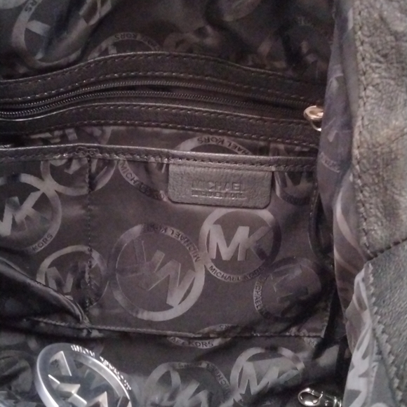 Michael Kors Zebra Print Bag - Picture 9 of 10